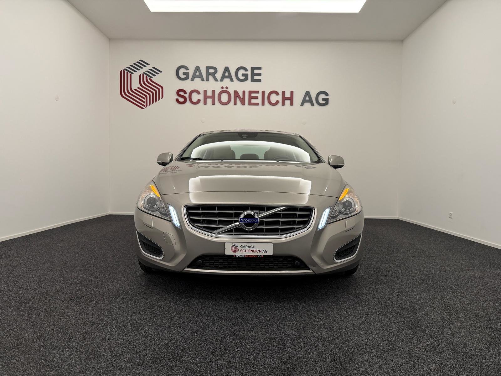 VOLVO S60 3.0 T6 Summum AWD, Essence, Occasion / Utilisé, Automatique - 2