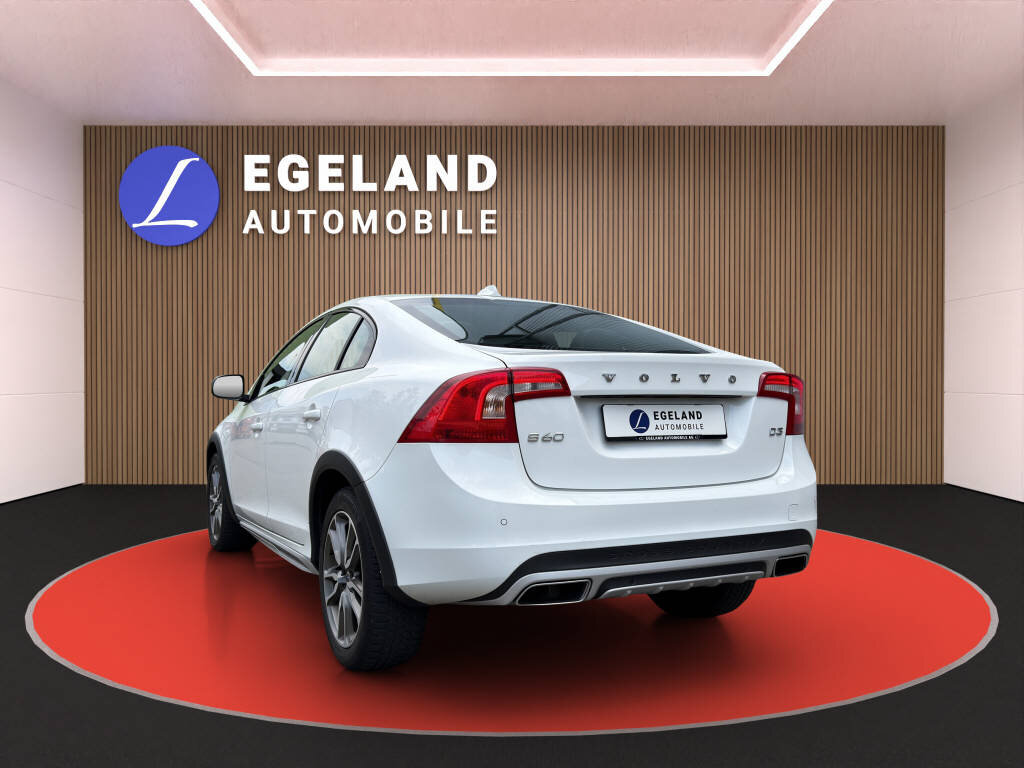 VOLVO S60 Cross Country 2.0 D3 MomentumS/S, Diesel, Occasion / Gebraucht, Automatik - 5