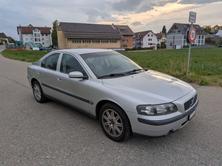 VOLVO S60 2.0T, Essence, Occasion / Utilisé, Manuelle - 2