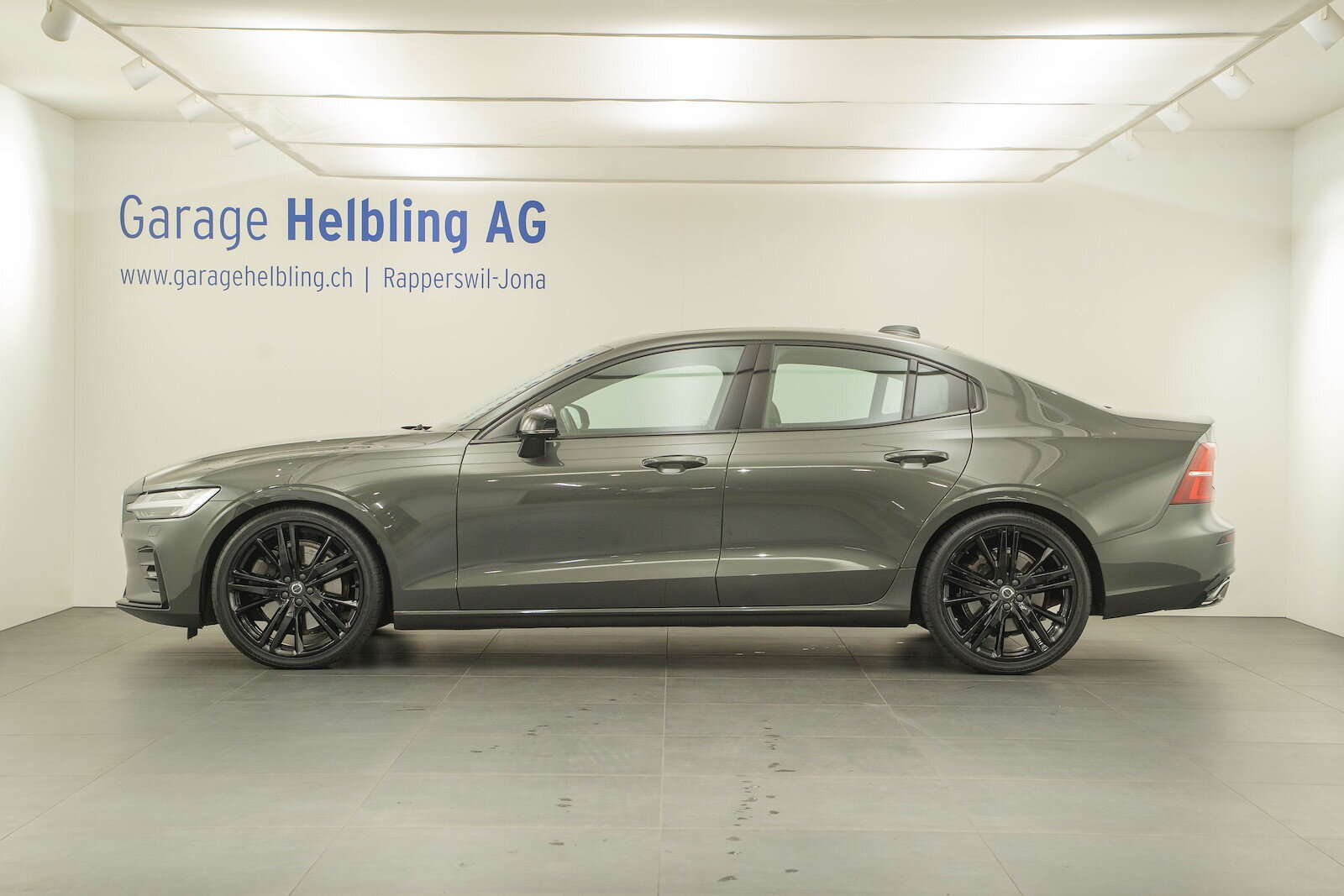VOLVO S60 2.0 T5 R-Design AWD, Petrol, Second hand / Used, Automatic - 3