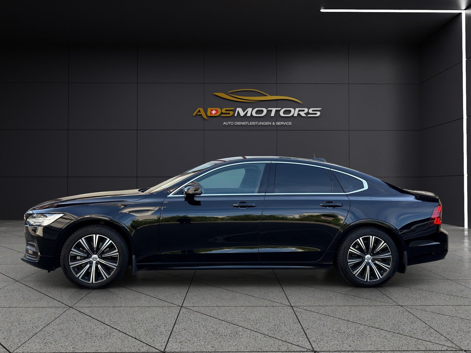 VOLVO S90 B6 Benzin Mild Hybrid AWD Ultimate Dark Geartronic, Mild-Hybrid Petrol/Electric, Second hand / Used, Automatic - 2
