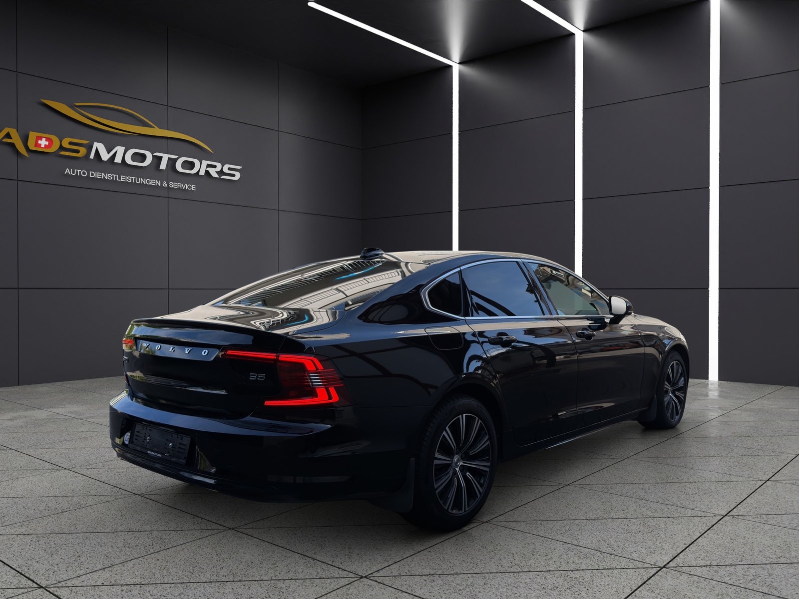 VOLVO S90 B6 Benzin Mild Hybrid AWD Ultimate Dark Geartronic, Mild-Hybrid Petrol/Electric, Second hand / Used, Automatic - 3