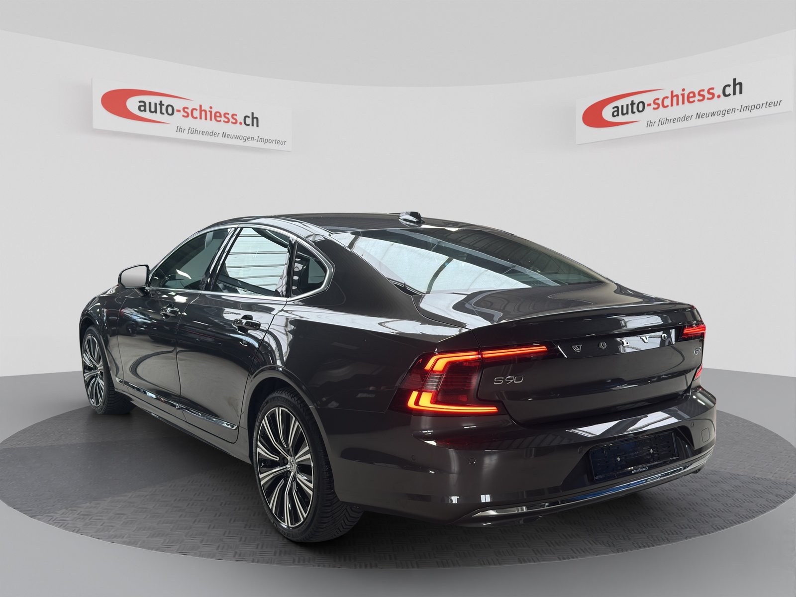 VOLVO S90 B4 AWD Mild Hybrid Plus Bright Geartronic, Hybride Léger Essence/Électricité, Occasion / Utilisé, Automatique - 3