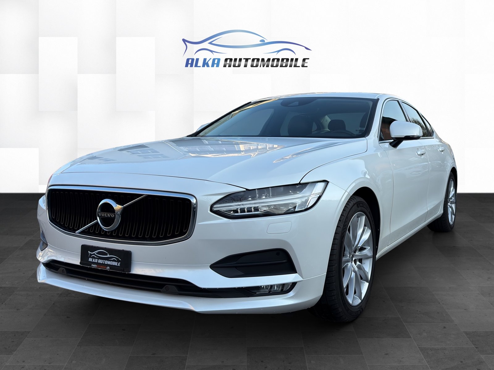VOLVO S90 D4 Momentum Geartronic, Diesel, Occasioni / Usate, Automatico - 2