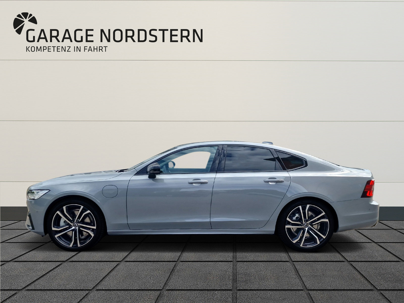 VOLVO S90 2.0 T8 TE Ultimate Dark eAWD, Plug-in-Hybrid Benzin/Elektro, Occasion / Gebraucht, Automatik - 2