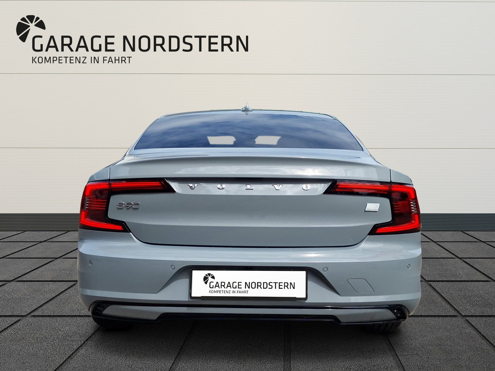 VOLVO S90 2.0 T8 TE Ultimate Dark eAWD, Plug-in-Hybrid Benzin/Elektro, Occasion / Gebraucht, Automatik - 4
