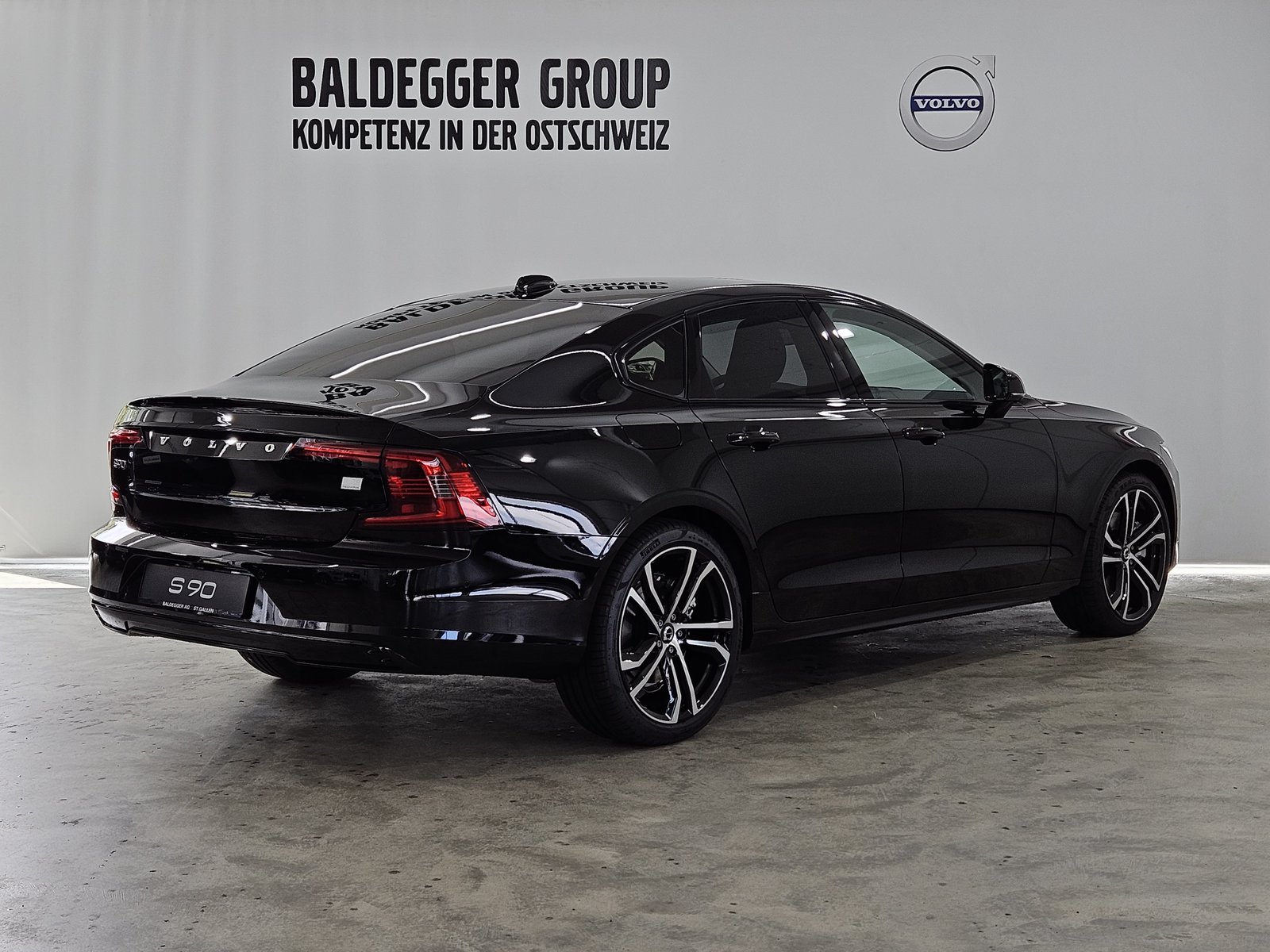 VOLVO S90 2.0 T8 TE Ultimate Dark eA, Hybride Integrale Benzina/Elettrica, Auto dimostrativa, Automatico - 3