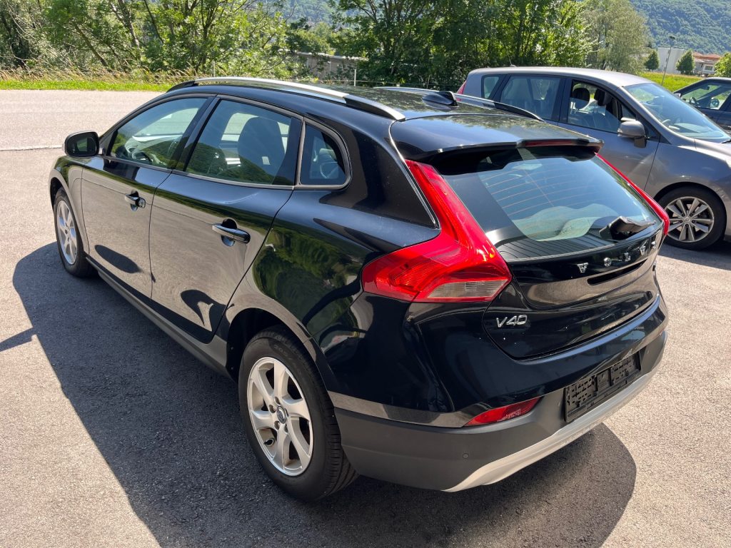 VOLVO V40 1.6 D2 Summum S/S, Diesel, Occasion / Gebraucht, Automatik - 6