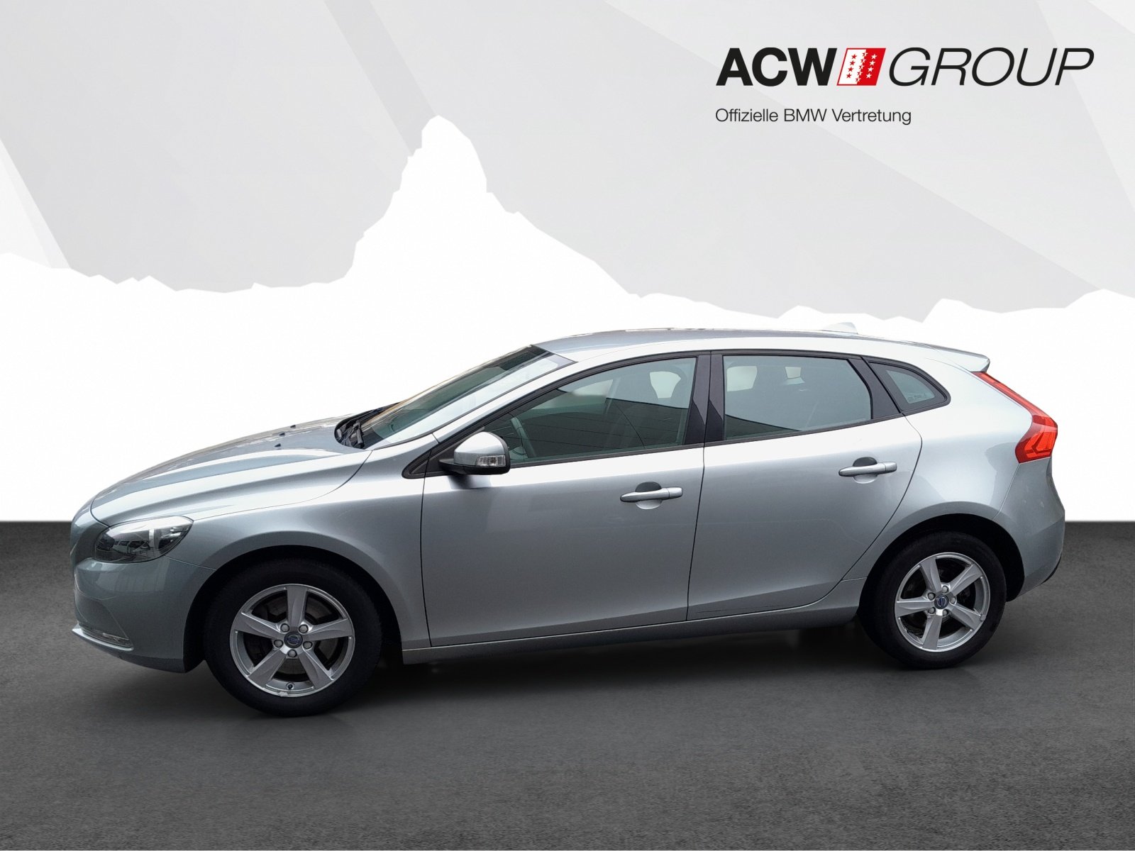 VOLVO V40 2.0 D3 Kinetic S/S, Diesel, Occasion / Utilisé, Manuelle - 2
