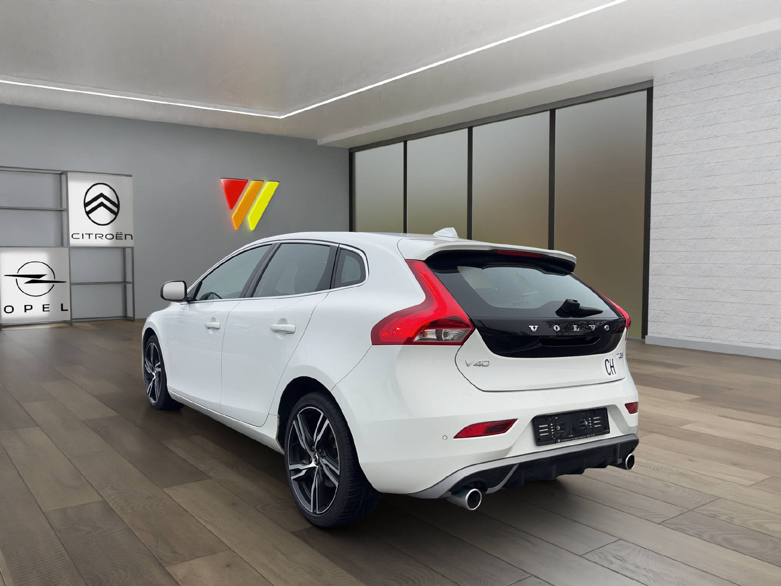 VOLVO V40 1.5 T3 R-Design S/S, Benzin, Occasion / Gebraucht, Automatik - 5