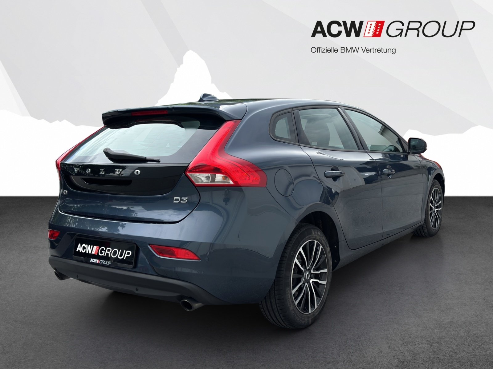 VOLVO V40 2.0 D3 Momentum S/S, Diesel, Occasion / Utilisé, Automatique - 5