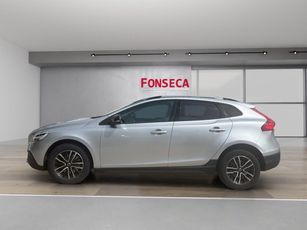 VOLVO V40 CC 2.0 D2 S/S, Diesel, Occasion / Gebraucht, Handschaltung - 3