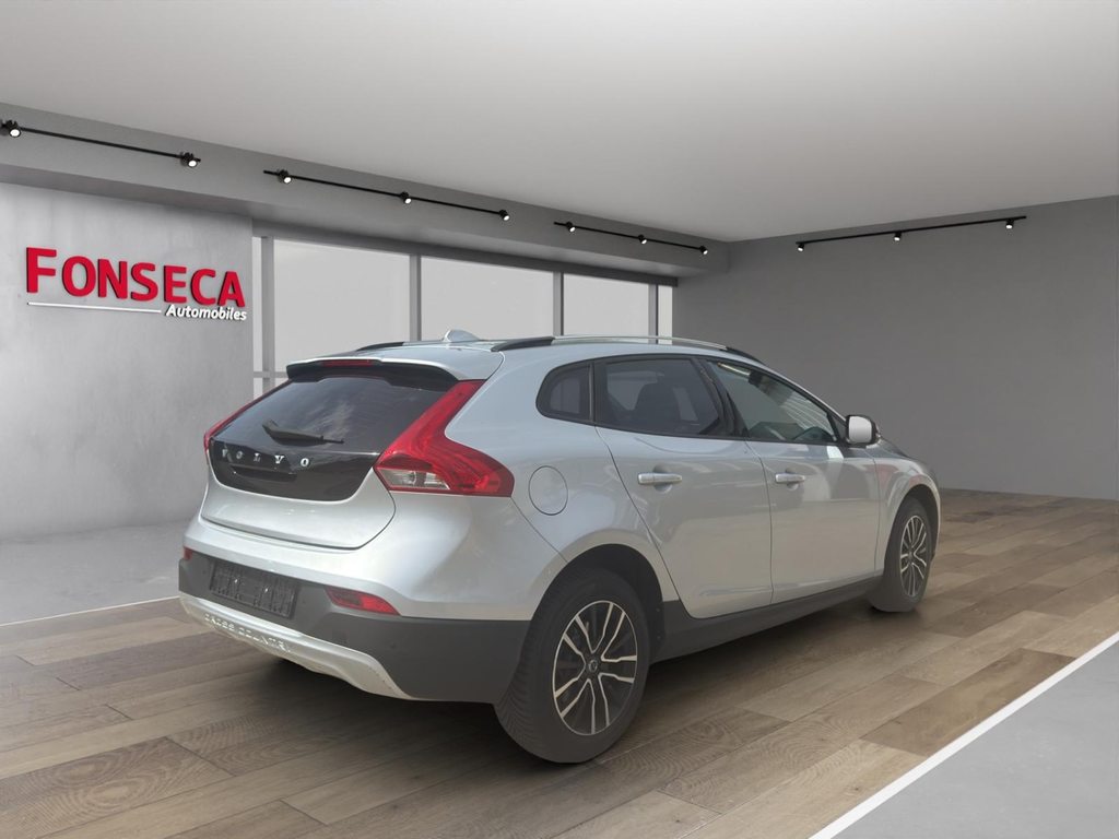 VOLVO V40 CC 2.0 D2 S/S, Diesel, Occasion / Gebraucht, Handschaltung - 6