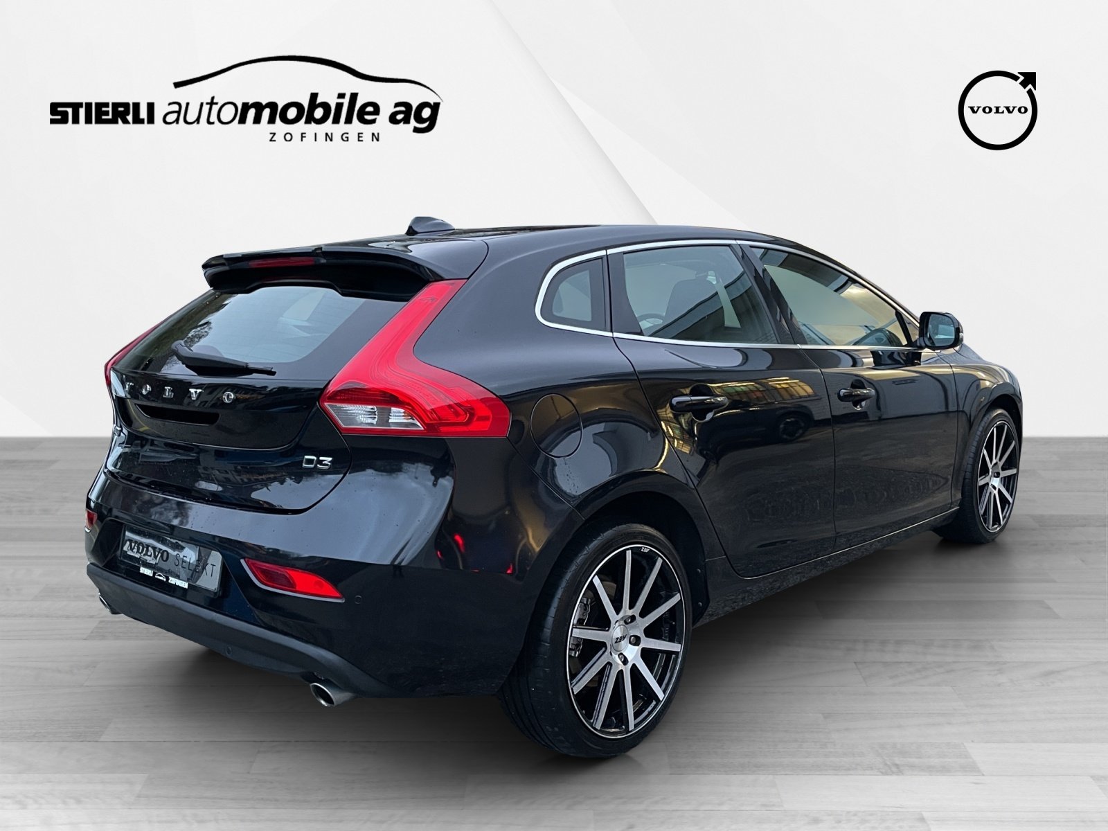VOLVO V40 2.0 D3 Momentum S/S, Diesel, Occasion / Gebraucht, Automat - 5