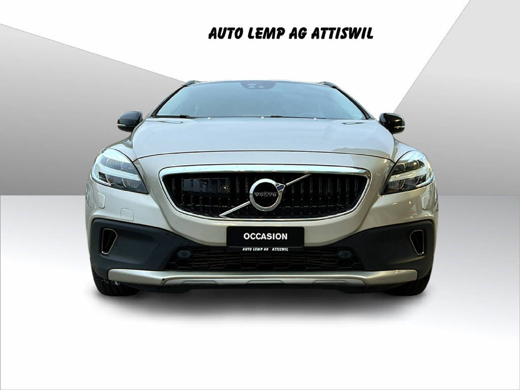 VOLVO V40 CC 2.0 T4 AWD S/S, Benzin, Occasion / Gebraucht, Automat - 2