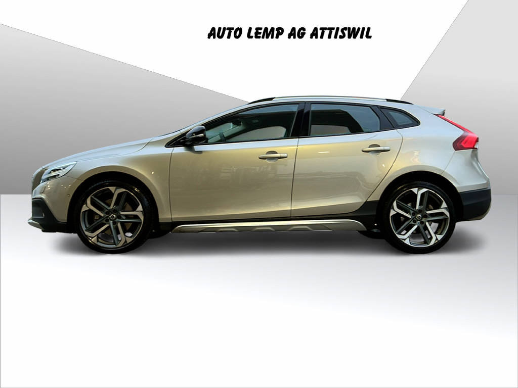 VOLVO V40 CC 2.0 T4 AWD S/S, Benzin, Occasion / Gebraucht, Automat - 3