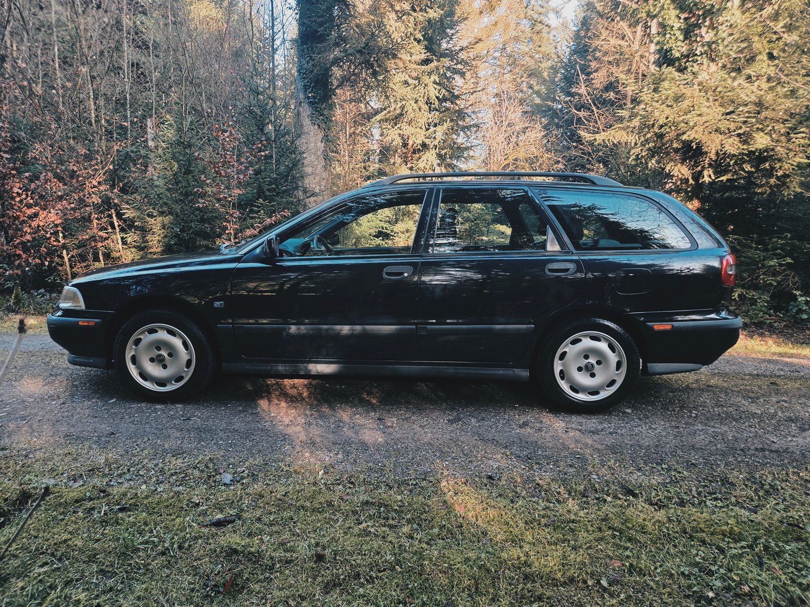 VOLVO V40 2.0 LPT, Benzin, Occasion / Gebraucht, Automat - 3