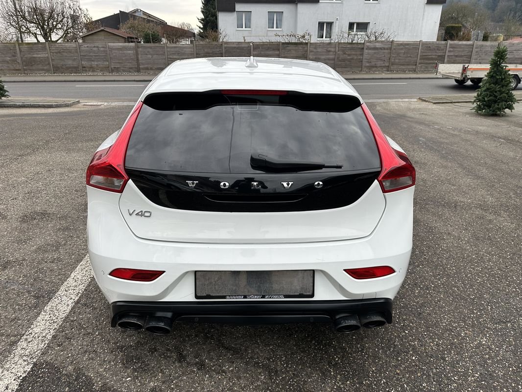 VOLVO V40 1.6 T Sport 200 S/S, Essence, Occasion / Utilisé, Manuelle - 6
