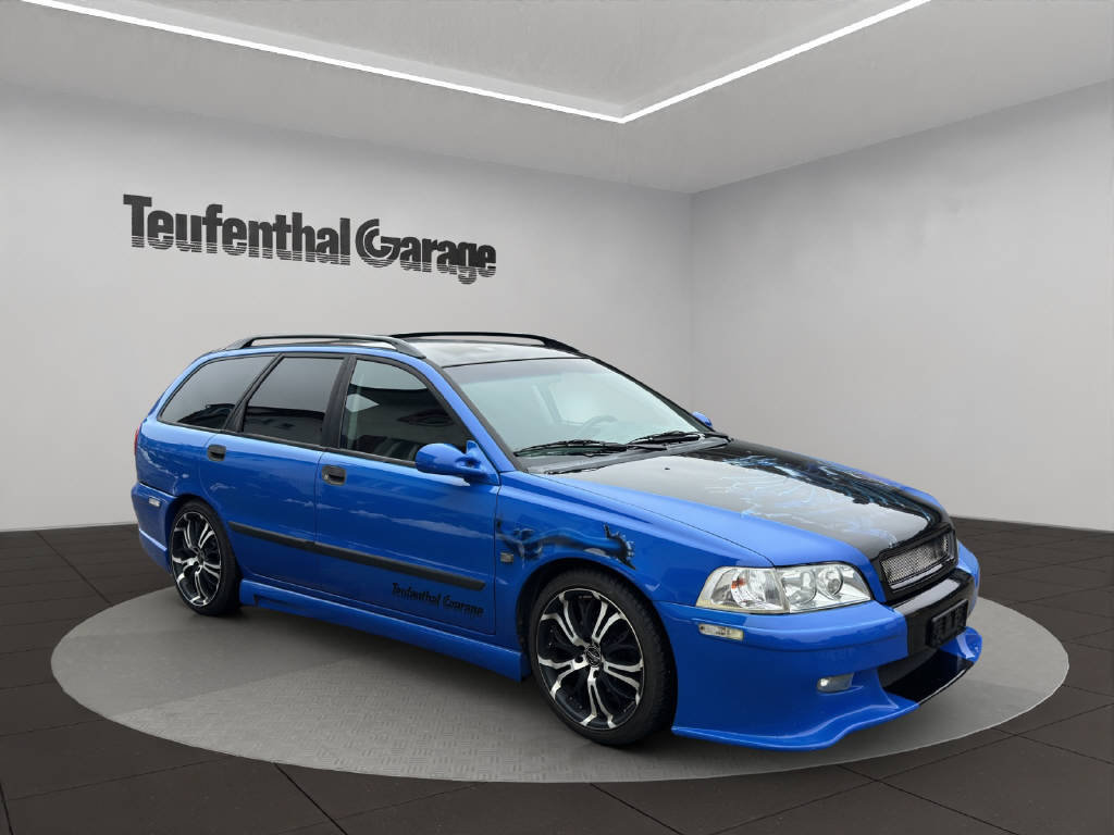 VOLVO V40 T4, Essence, Occasion / Utilisé, Manuelle - 2