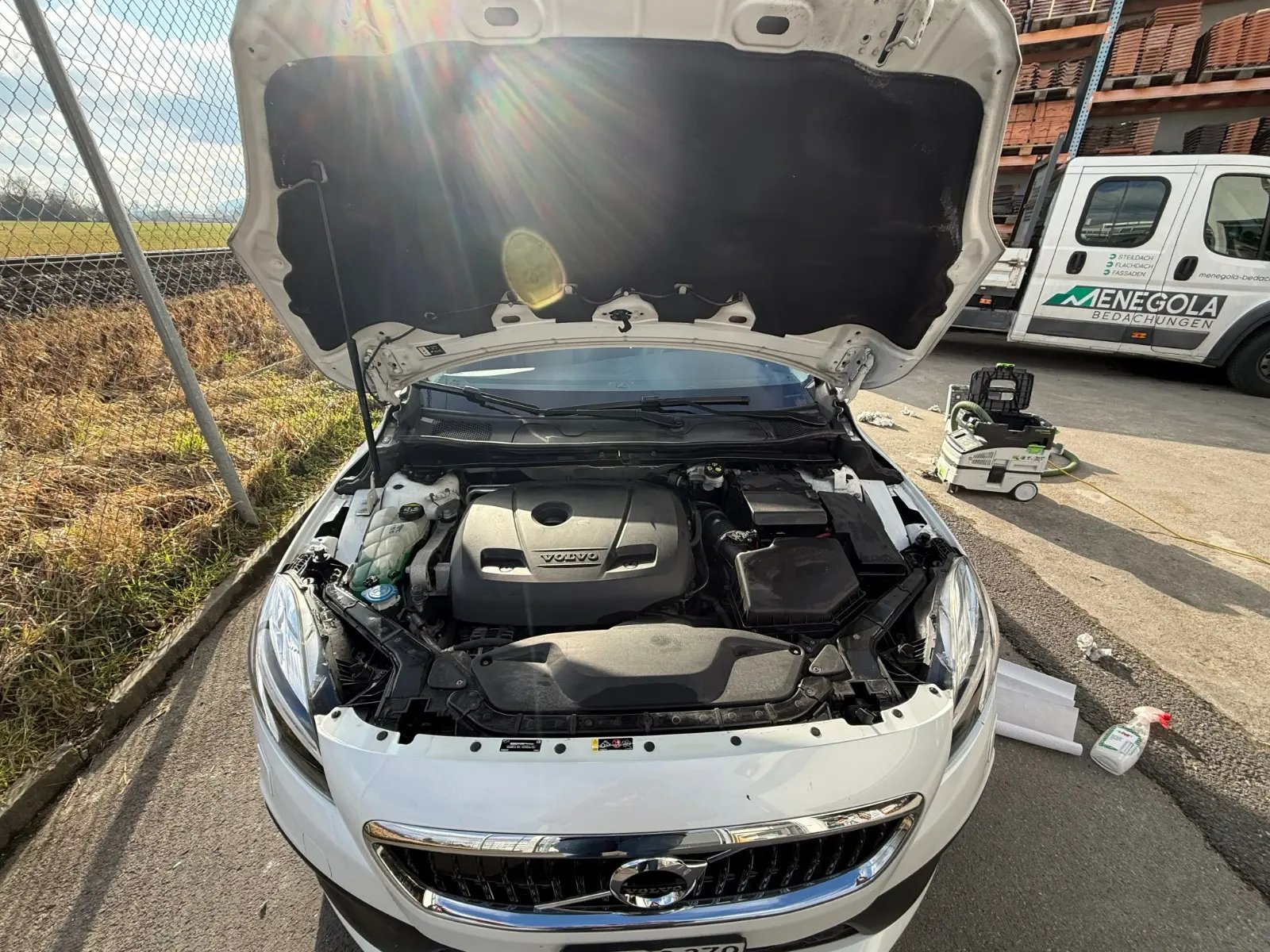 VOLVO V40 CC 2.0 T5 Pro AWD S/S, Benzina, Occasioni / Usate, Automatico - 3