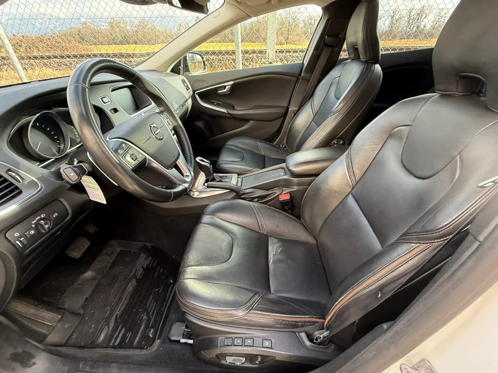 VOLVO V40 CC 2.0 T5 Pro AWD S/S, Benzina, Occasioni / Usate, Automatico - 4
