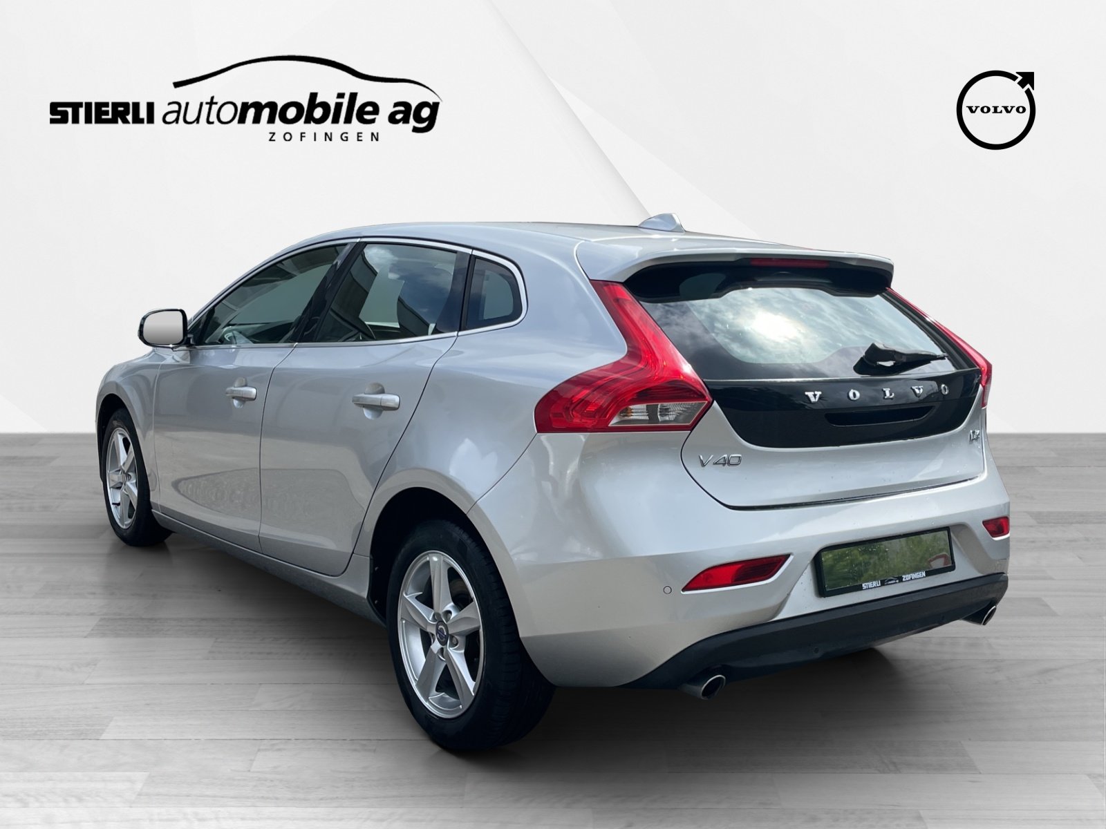 VOLVO V40 2.0 D3 Momentum S/S, Diesel, Occasion / Gebraucht, Automatik - 7