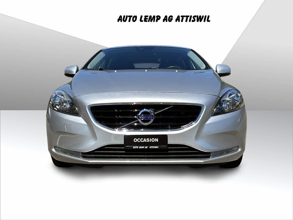 VOLVO V40 2.0 D3 Momentum S/S, Diesel, Second hand / Used, Automatic - 2