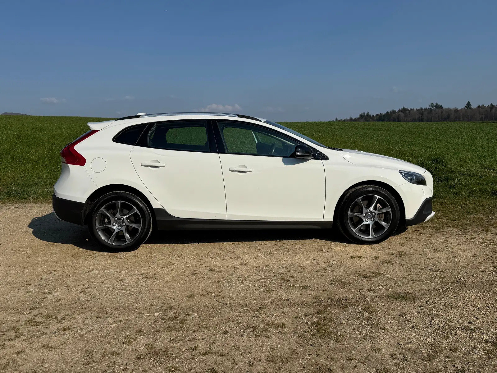 VOLVO V40 CC 2.0 T4 Momentum AWD S/S, Essence, Occasion / Utilisé, Automatique - 5