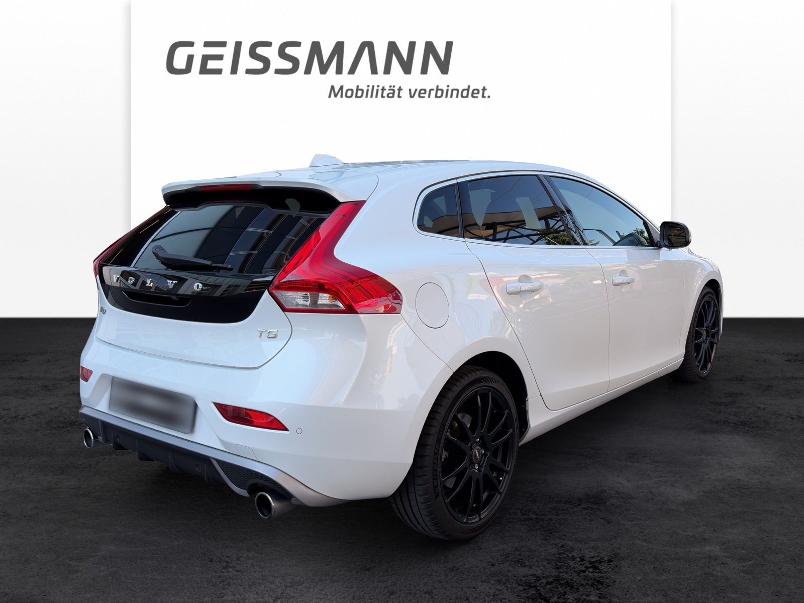 VOLVO V40 2.0 T5 Momentum R-Design S/S, Essence, Occasion / Utilisé, Automatique - 6