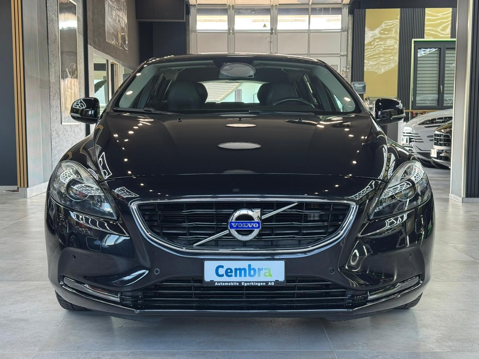 VOLVO V40 D3 Summum S/S, Diesel, Occasion / Utilisé, Automatique - 2