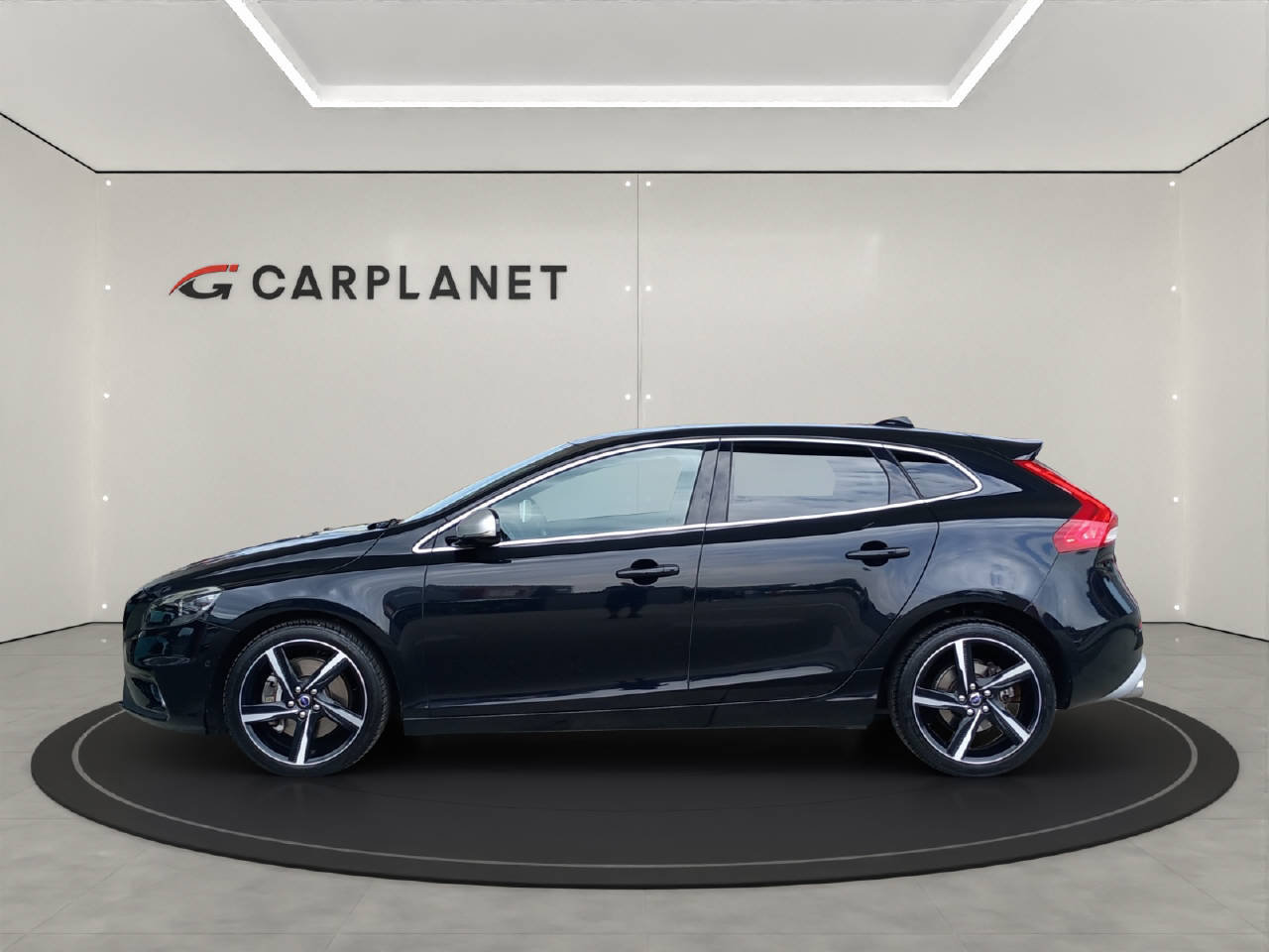 VOLVO V40 2.0 D3 Momentum S/S, Diesel, Occasion / Gebraucht, Handschaltung - 2