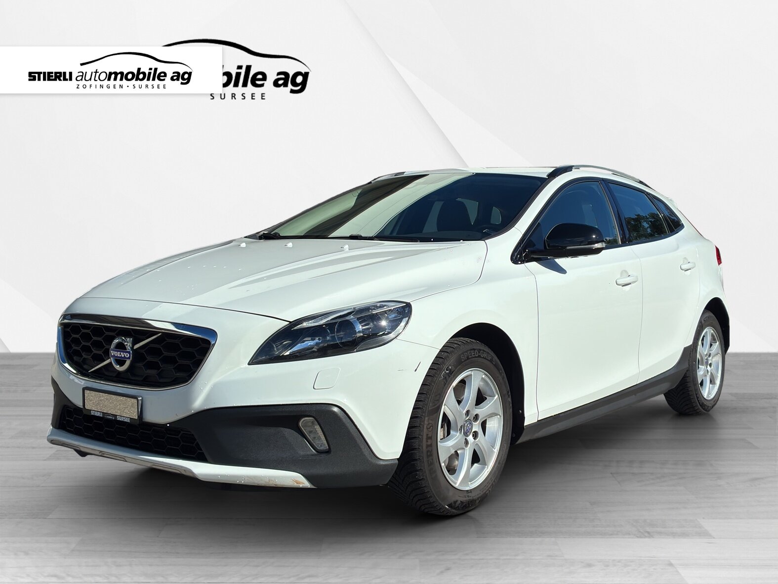 VOLVO V40 CC 2.0 D3 Momentum S/S