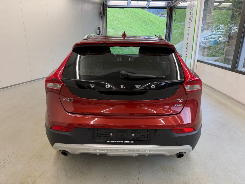 VOLVO V40 2.0 T4 Summum AWD S/S, Benzina, Occasioni / Usate, Automatico - 5