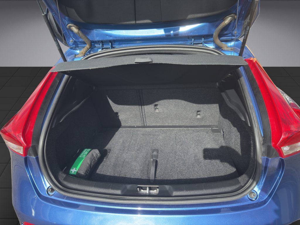 VOLVO V40 2.0 D2 Dynamic S/S, Diesel, Occasion / Gebraucht, Handschaltung - 7