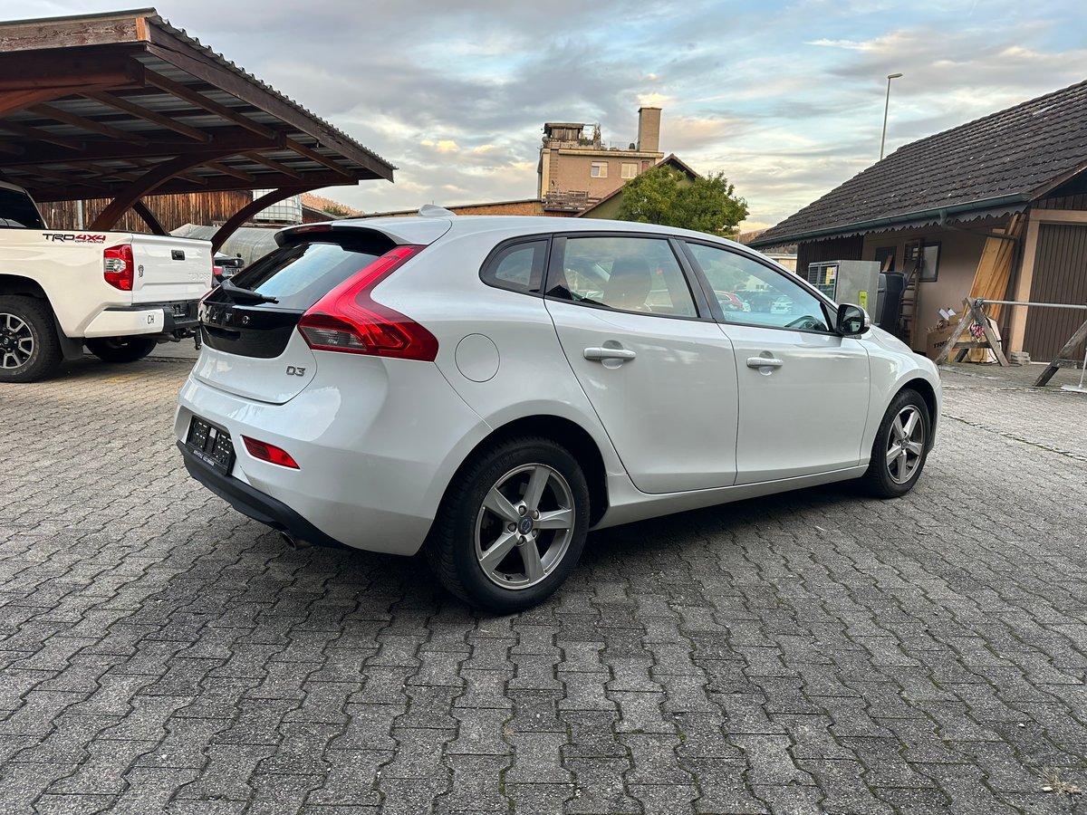 VOLVO V40 D3 OceanRace Geartronic, Diesel, Occasion / Gebraucht, Automatik - 4