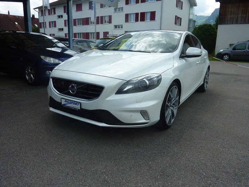 VOLVO V40 T5 Summum R-Design Geartronic, Petrol, Second hand / Used, Automatic - 5