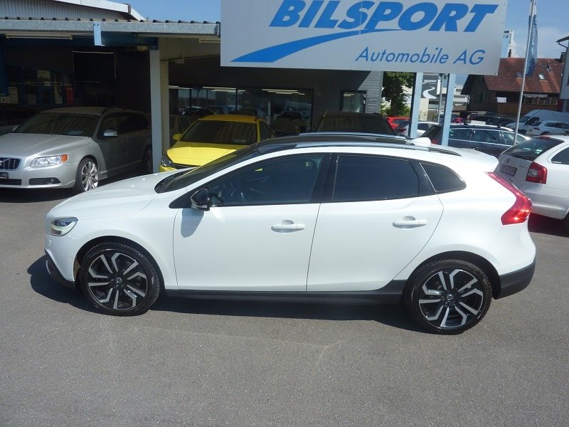 VOLVO V40 Cross Country T4 AWD Summum Geartronic