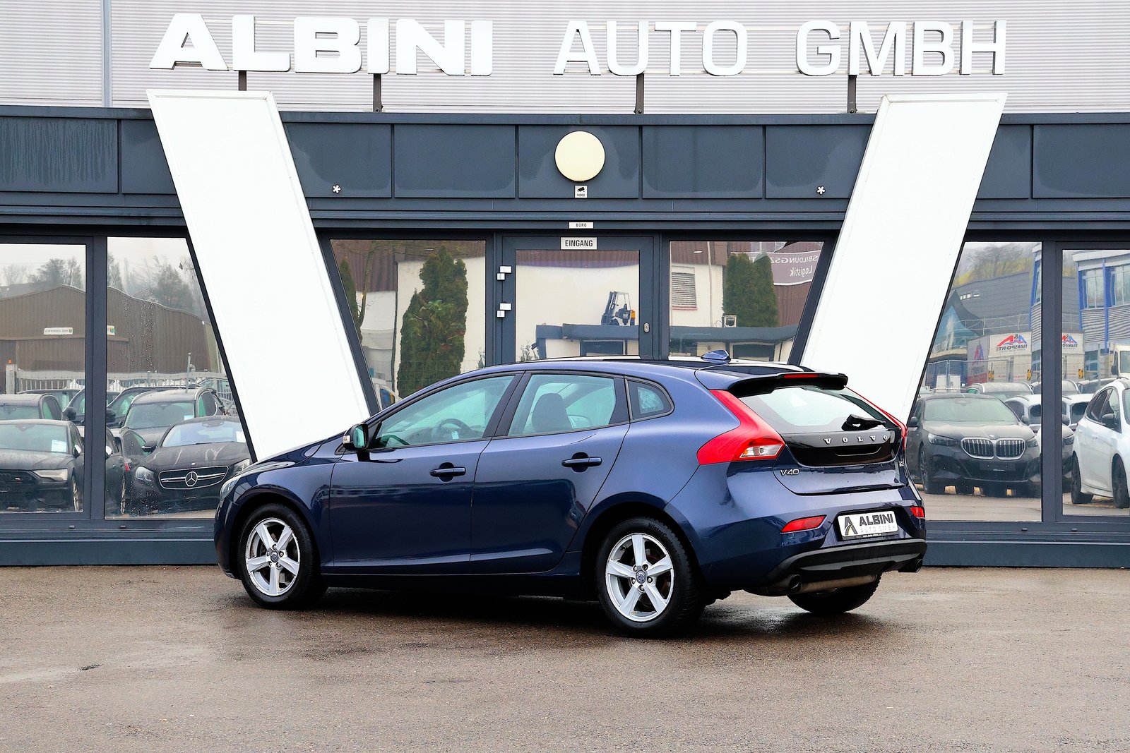 VOLVO V40 T2 Kinetic, Benzina, Occasioni / Usate, Manuale - 4