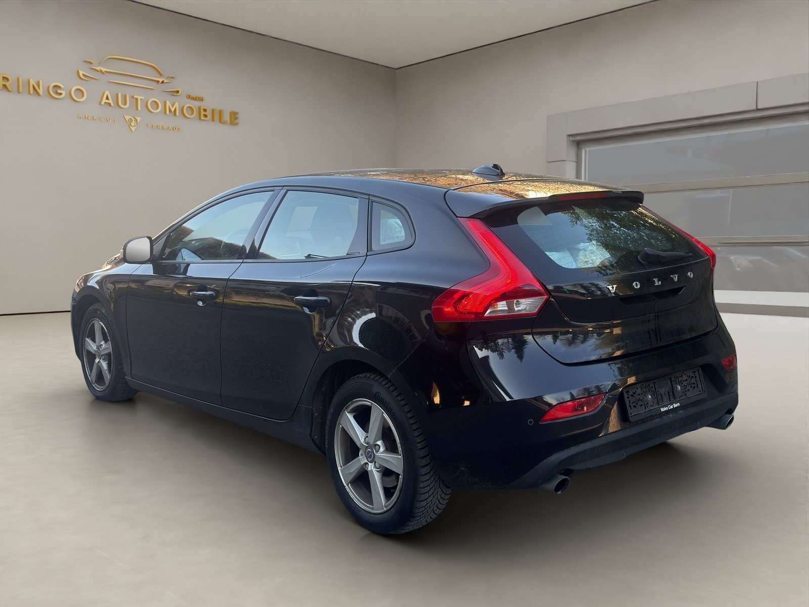 VOLVO V40 D3 Kinetic Geartronic, Diesel, Occasion / Utilisé, Automatique - 5