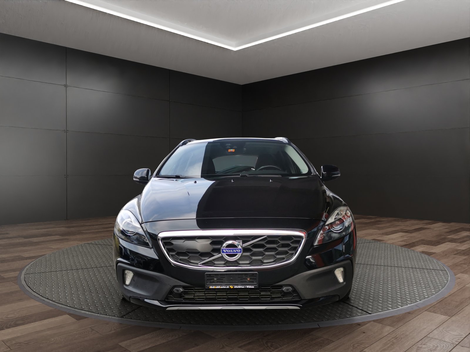 VOLVO V40 Cross Country T4 2.0 AWD Summum Geartronic, Essence, Occasion / Utilisé, Automatique - 3