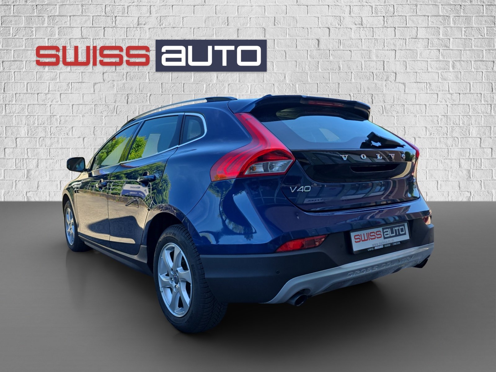 VOLVO V40 Cross Country T4 2.0 AWD Ocean Race Geartronic, Benzin, Occasion / Gebraucht, Automatik - 7