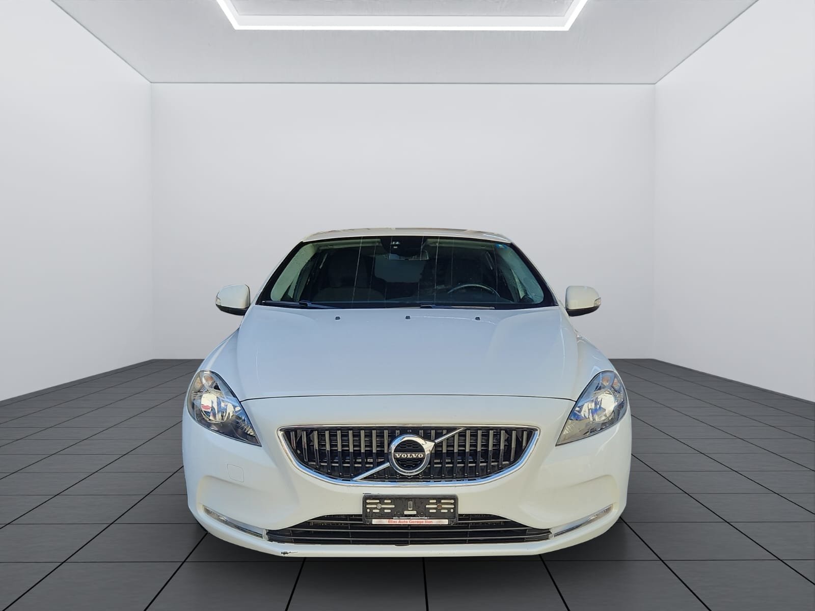 VOLVO V40 D3 Inscription, Diesel, Occasion / Utilisé, Manuelle - 2