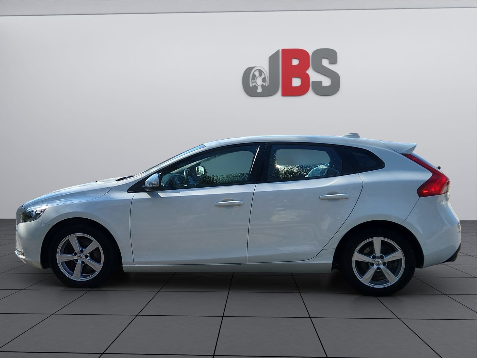 VOLVO V40 D3 Inscription, Diesel, Occasion / Utilisé, Manuelle - 4