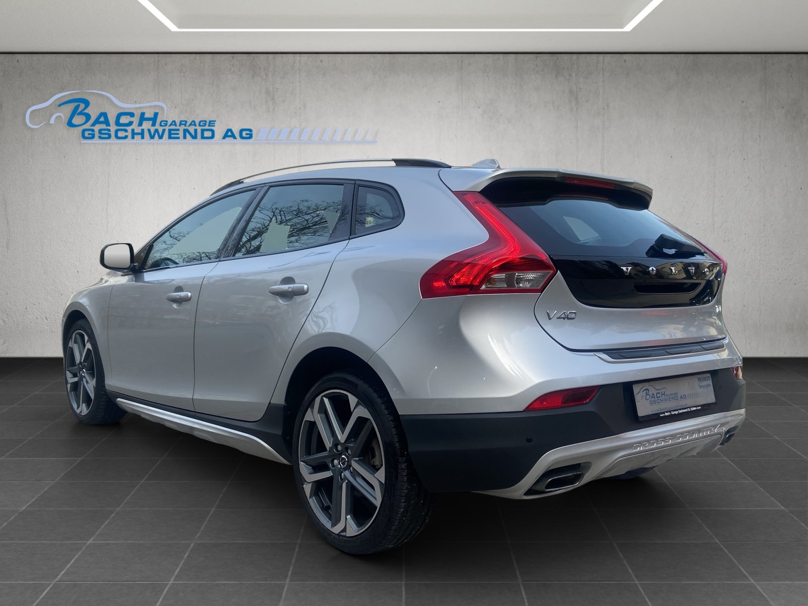 VOLVO V40 Cross Country T4 AWD Lyx Geartronic, Benzin, Occasion / Gebraucht, Automatik - 5