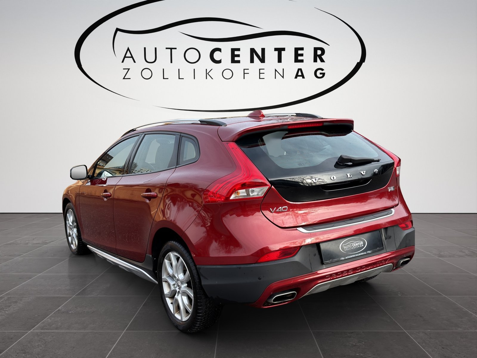 VOLVO V40 Cross Country Pro T4 AWD Geartronic, Petrol, Second hand / Used, Automatic - 6