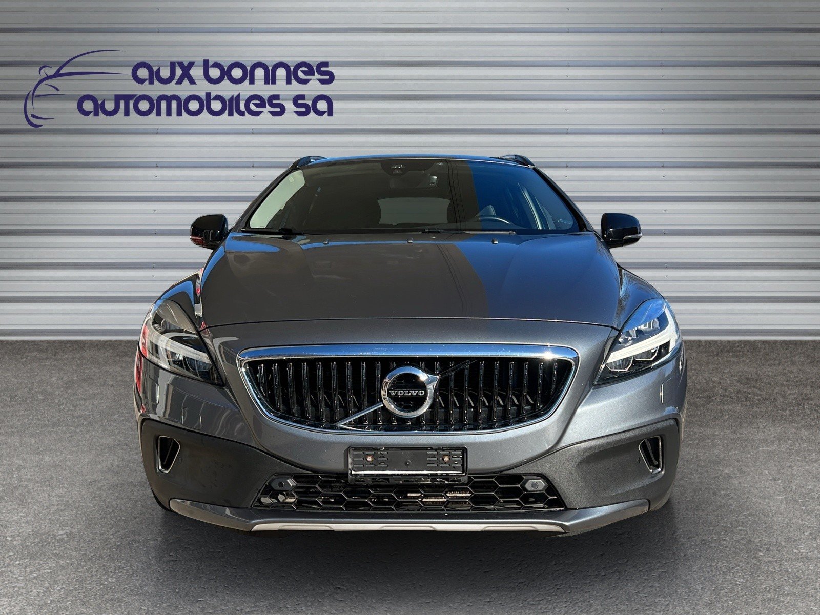 VOLVO V40 Cross Country T4 AWD Lyx Geartronic, Essence, Occasion / Utilisé, Automatique - 5