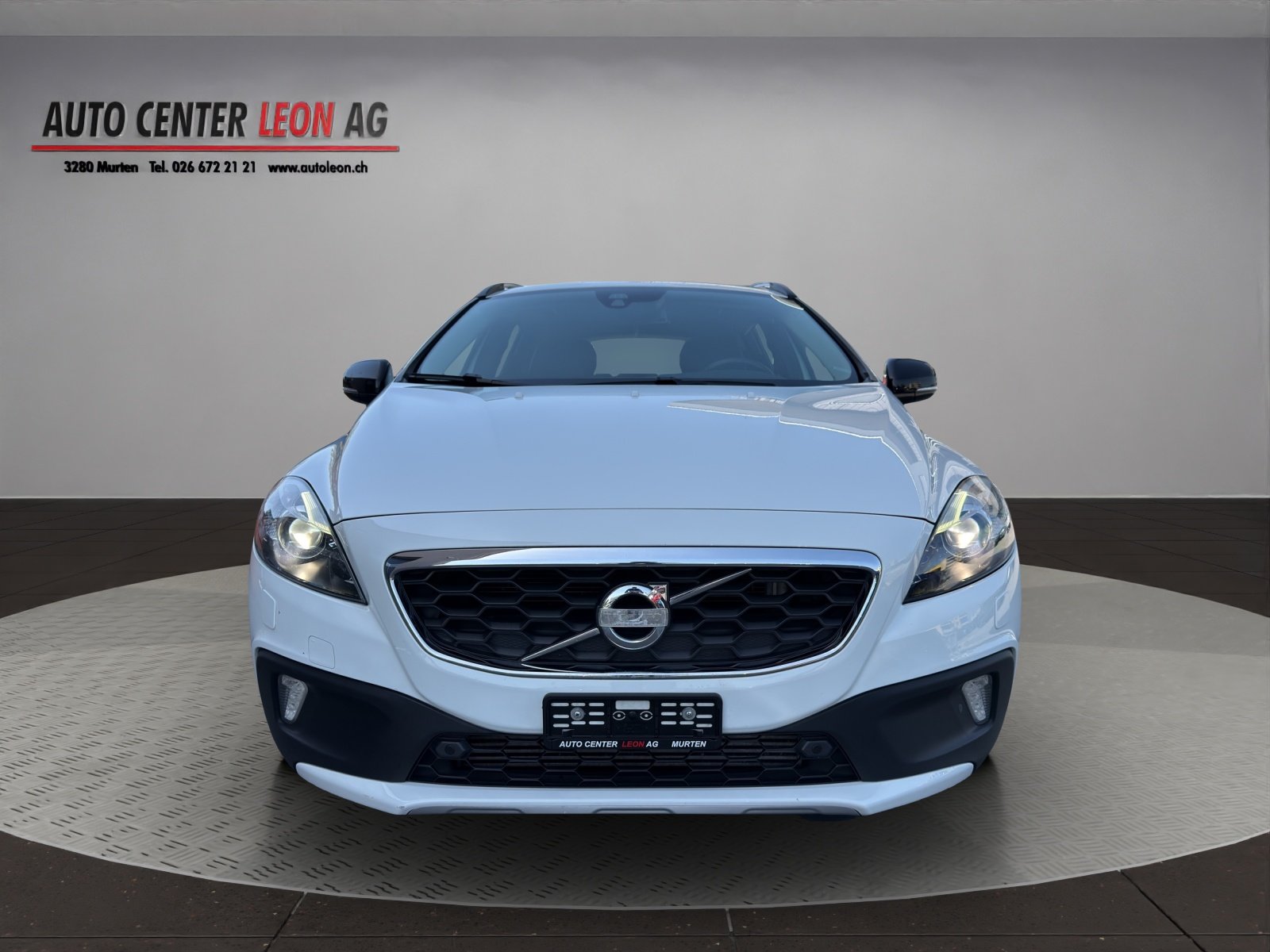 VOLVO V40 Cross Country T4 2.0 AWD Momentum Geartronic