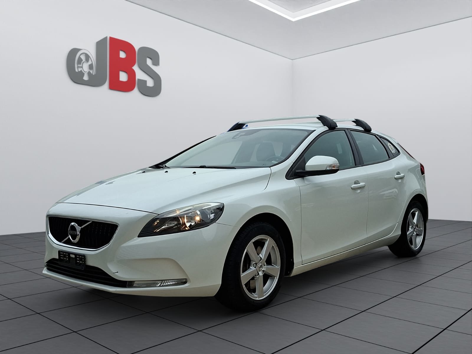 VOLVO V40 D3 Summum