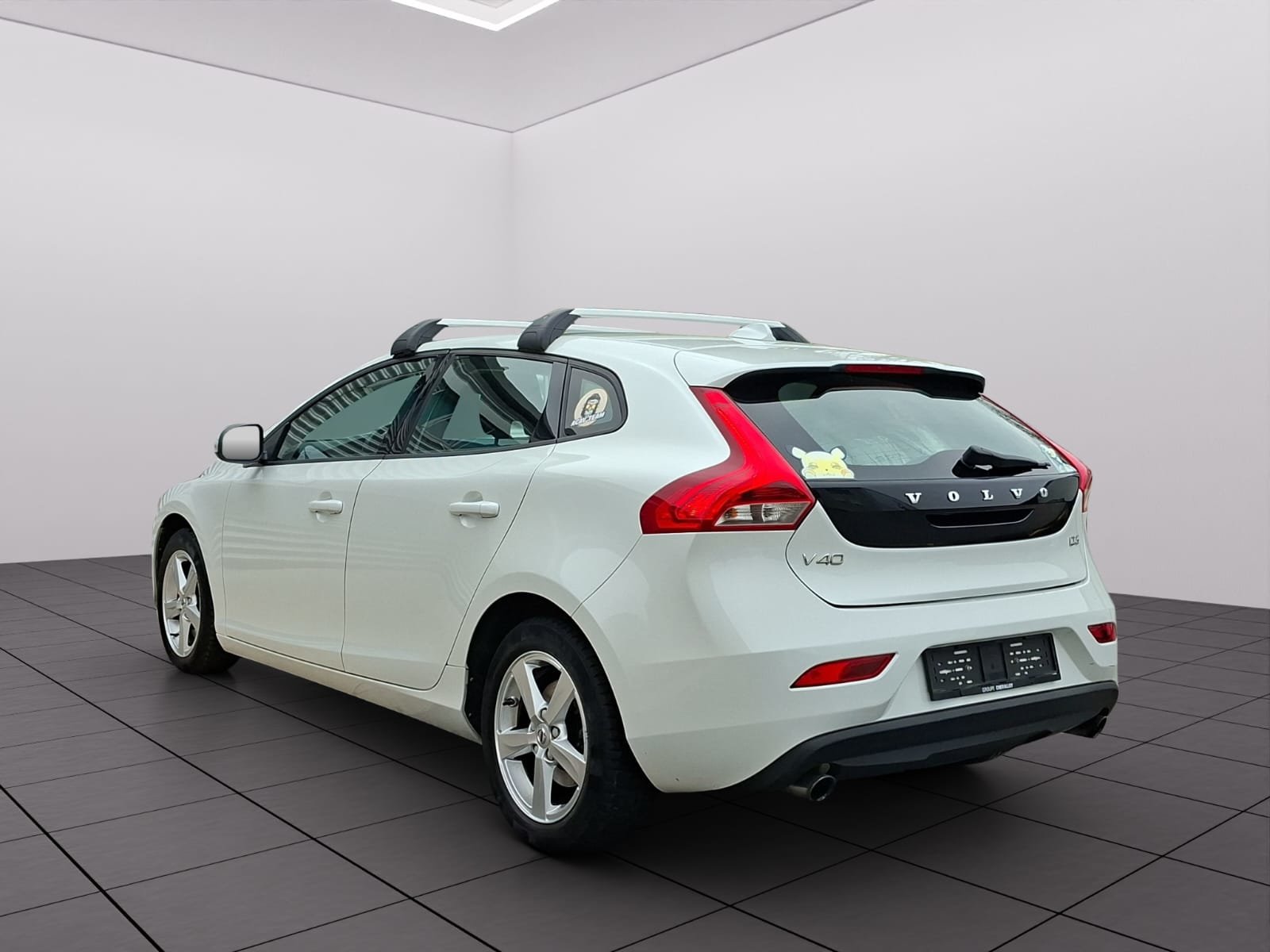 VOLVO V40 D3 Summum, Diesel, Second hand / Used, Manual - 5