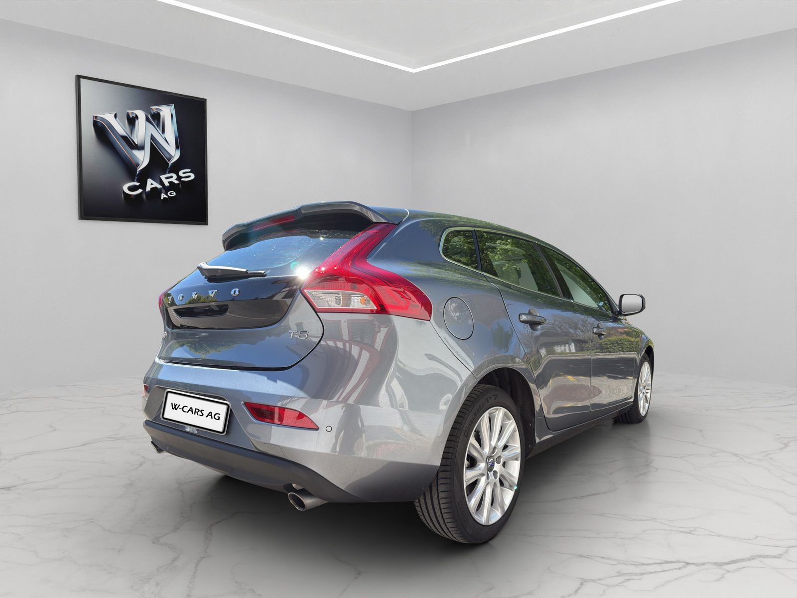 VOLVO V40 T5 Summum Geartronic * 23000km * Panorama * Garant, Petrol, Second hand / Used, Automatic - 4
